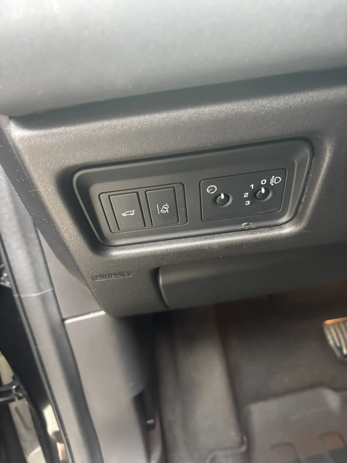 Land Rover Discovery Sport, снимка 10 - Автомобили и джипове - 56351054