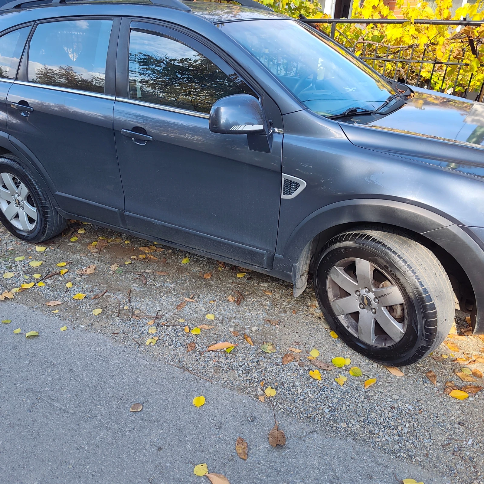 Chevrolet Captiva 2.4  4x4 Газ, снимка 8 - Автомобили и джипове - 56644323