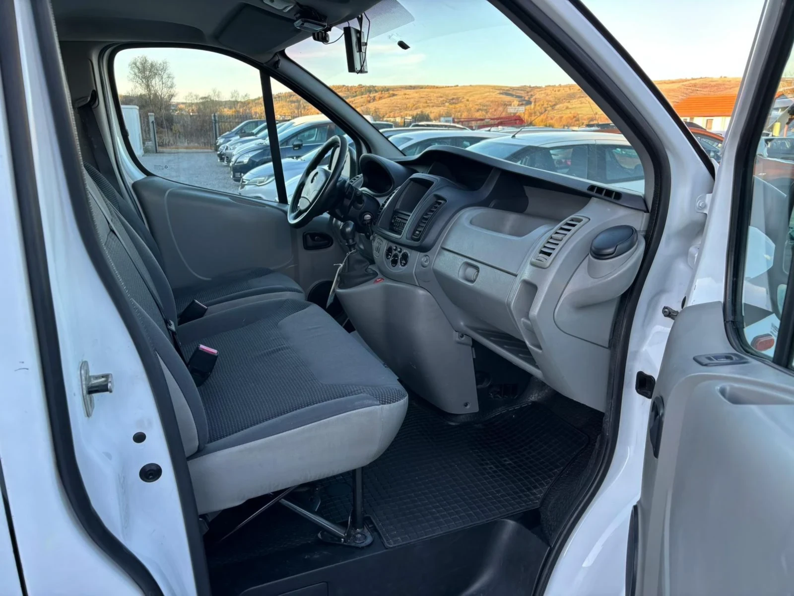 Opel Vivaro 2.0cdti | Mobile.bg   9