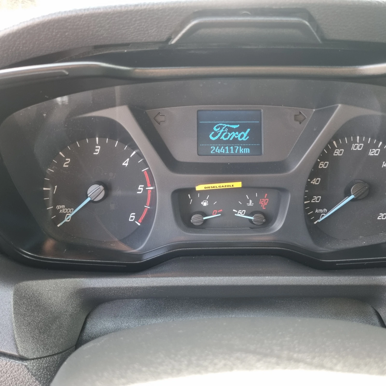 Ford Transit 2.2, снимка 10 - Бусове и автобуси - 54156125