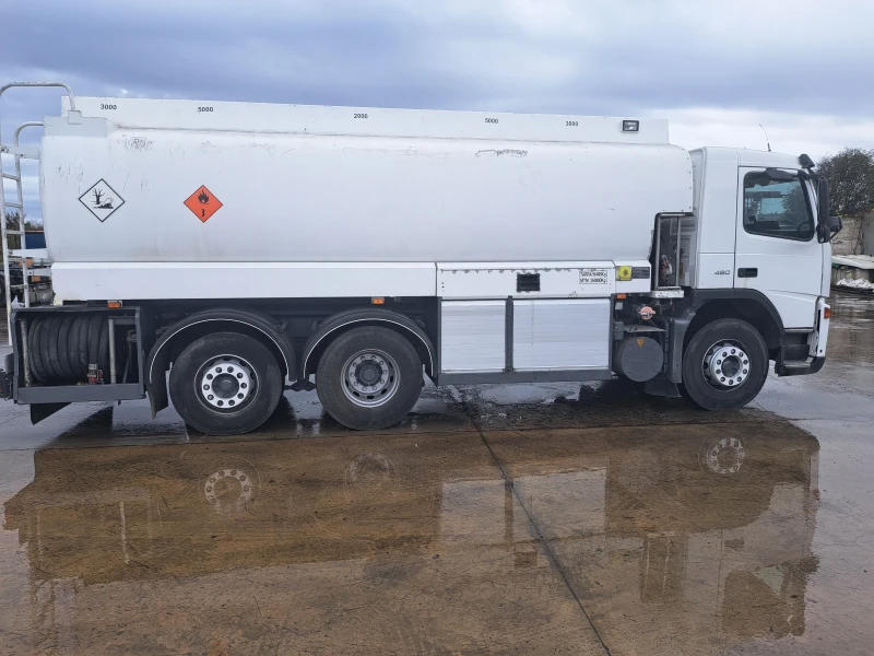 Volvo Fm12 Цистерна , снимка 4 - Камиони - 52466175