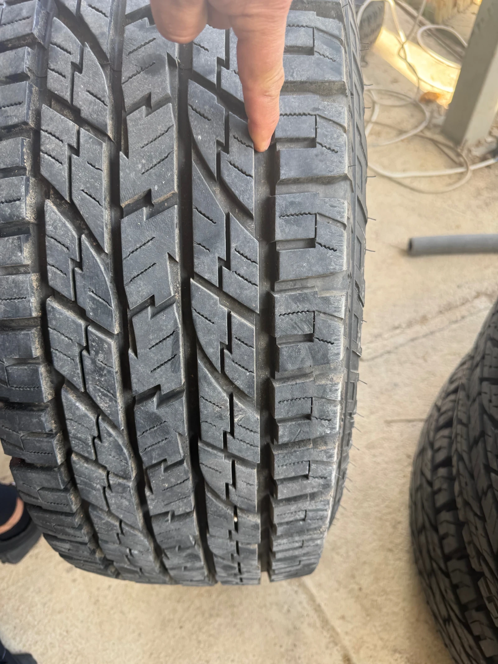 Гуми с джанти Yokohama 315/70R17, снимка 4 - Гуми и джанти - 54554666