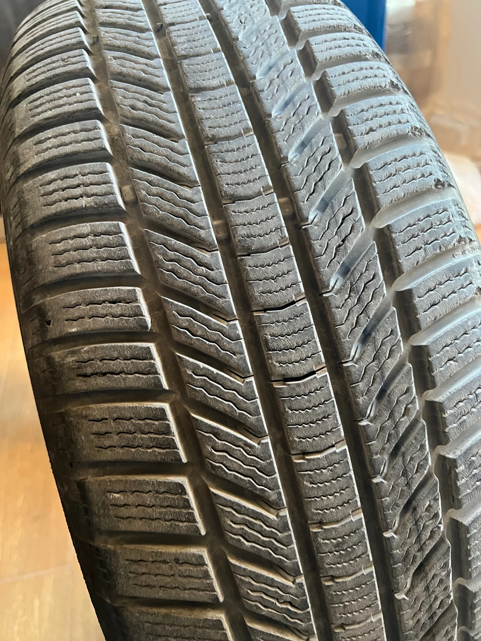���� 235/60R18 | Mobile.bg � ����������� 3