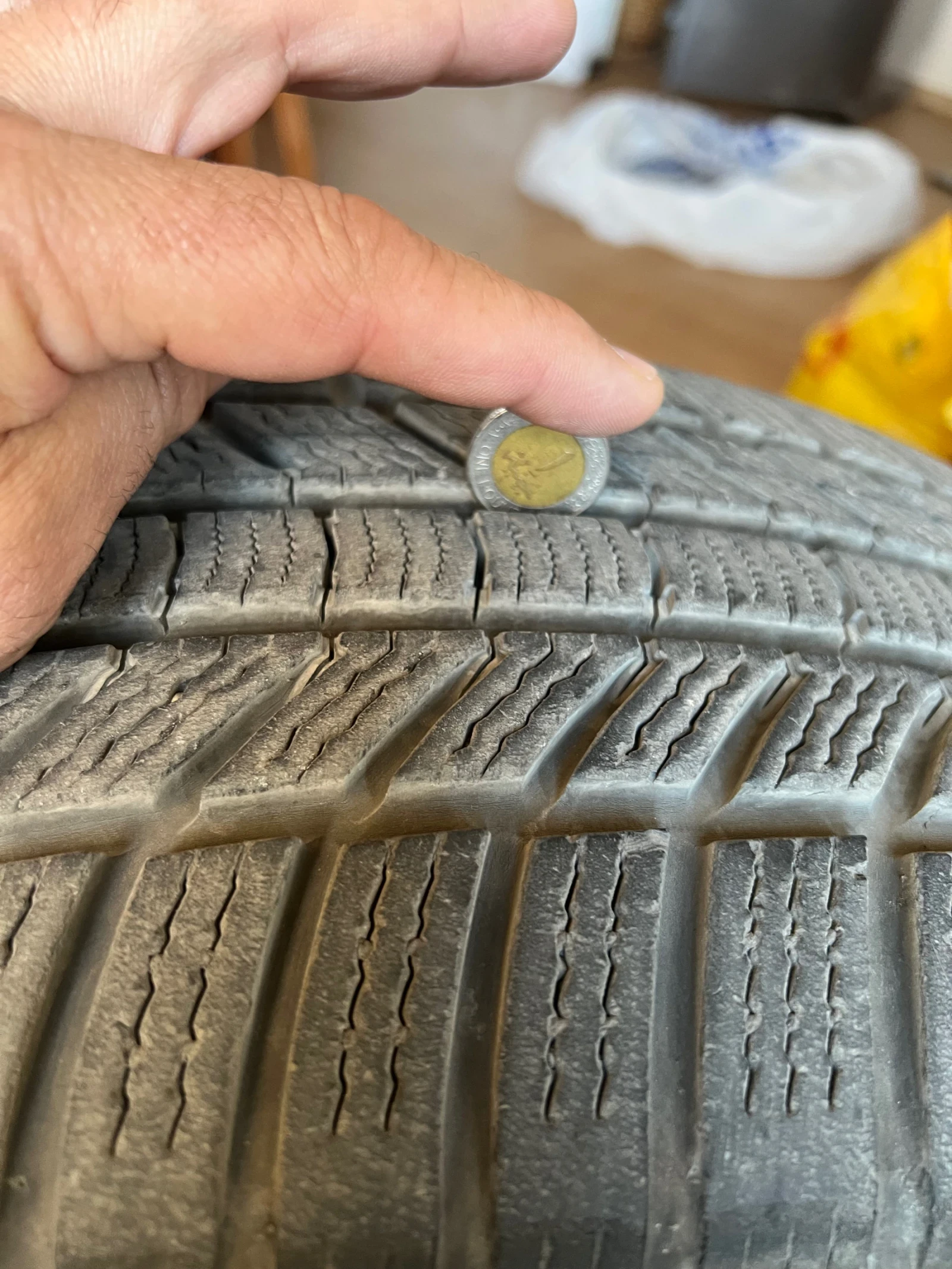 ���� 235/60R18 | Mobile.bg � ����������� 9