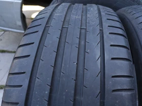 Гуми Летни 225/40R19, снимка 1 - Гуми и джанти - 46277708