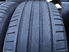 Гуми Летни 225/40R19, снимка 2 - Гуми и джанти - 46277708