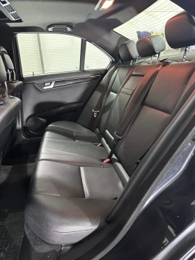 Mercedes-Benz C 300 AMG pack 4 matic, снимка 11
