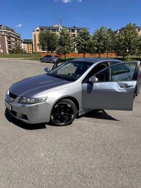 Honda Accord 2.2 i-CTDi, снимка 11