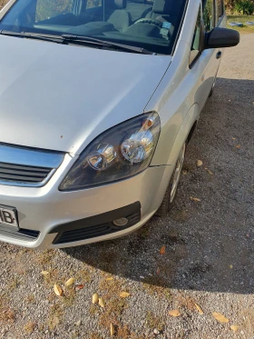 Opel Zafira, снимка 2