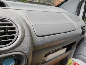 Renault Twingo Elektra - 10500 лв. - 24485002 8