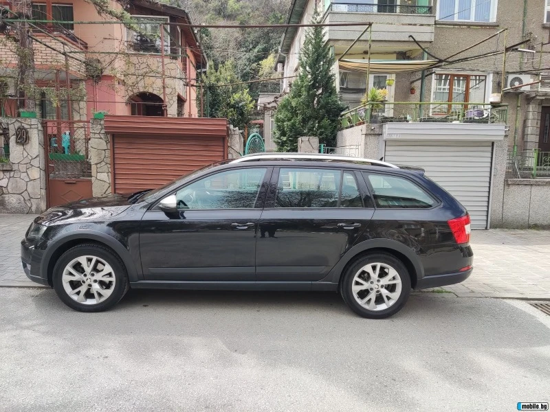 Skoda Octavia Scout (142 910 км), снимка 3 - Автомобили и джипове - 45419372