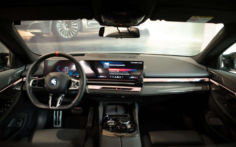 BMW i5 M60 xDrive , снимка 8 - Автомобили и джипове - 46052075
