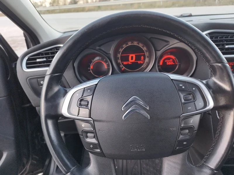 Citroen C4 1.6 e-HDI, снимка 17 - Автомобили и джипове - 47556615