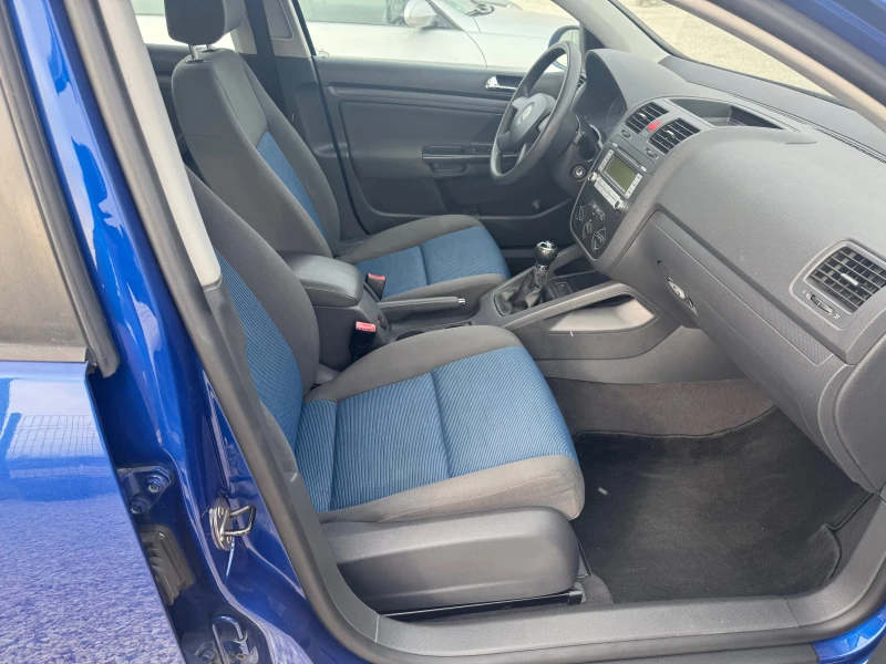 VW Golf 1.9 TDI, снимка 7 - Автомобили и джипове - 49110819