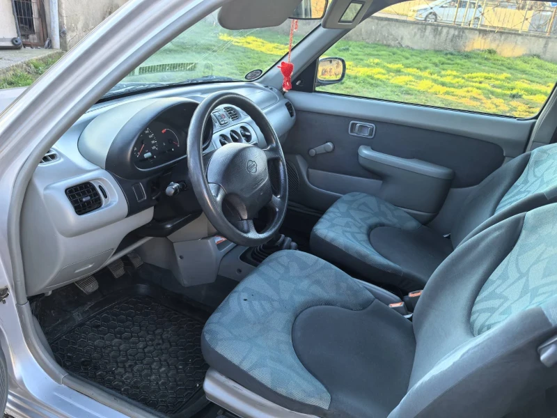 Nissan Micra, снимка 10 - Автомобили и джипове - 51958855