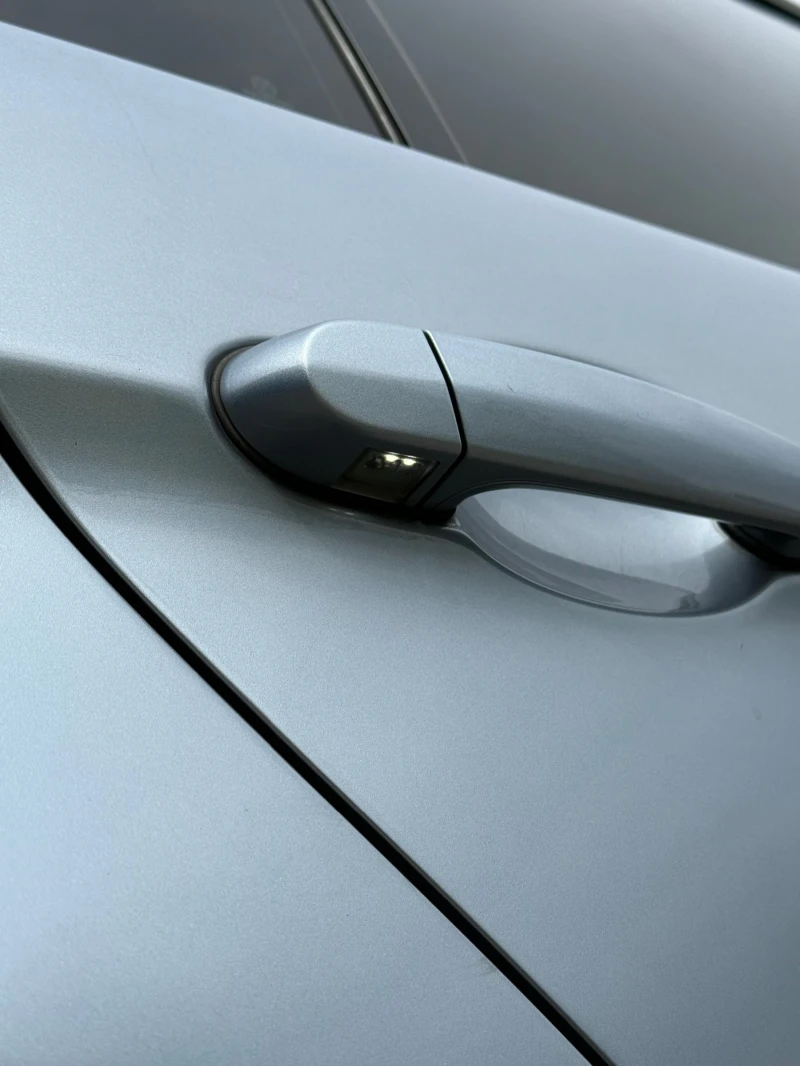 BMW 320 СМЕНЕНИ ВЕРИГИ!, снимка 6 - Автомобили и джипове - 51981374