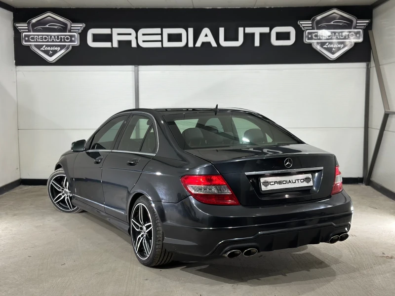 Mercedes-Benz C 300 AMG pack 4 matic, снимка 4 - Автомобили и джипове - 52538075