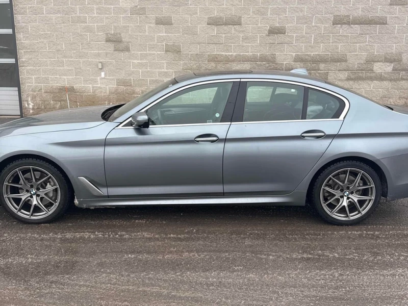 BMW 530 * 530i xDrive * CARFAX * ЦЕНА ДО БГ, снимка 2 - Автомобили и джипове - 53255016