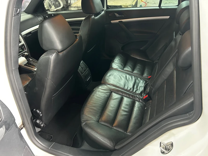 Skoda Octavia, снимка 13 - Автомобили и джипове - 53357355