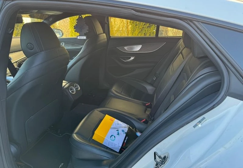 Mercedes-Benz AMG GT 53 4MATIC+ , снимка 6 - Автомобили и джипове - 53096007