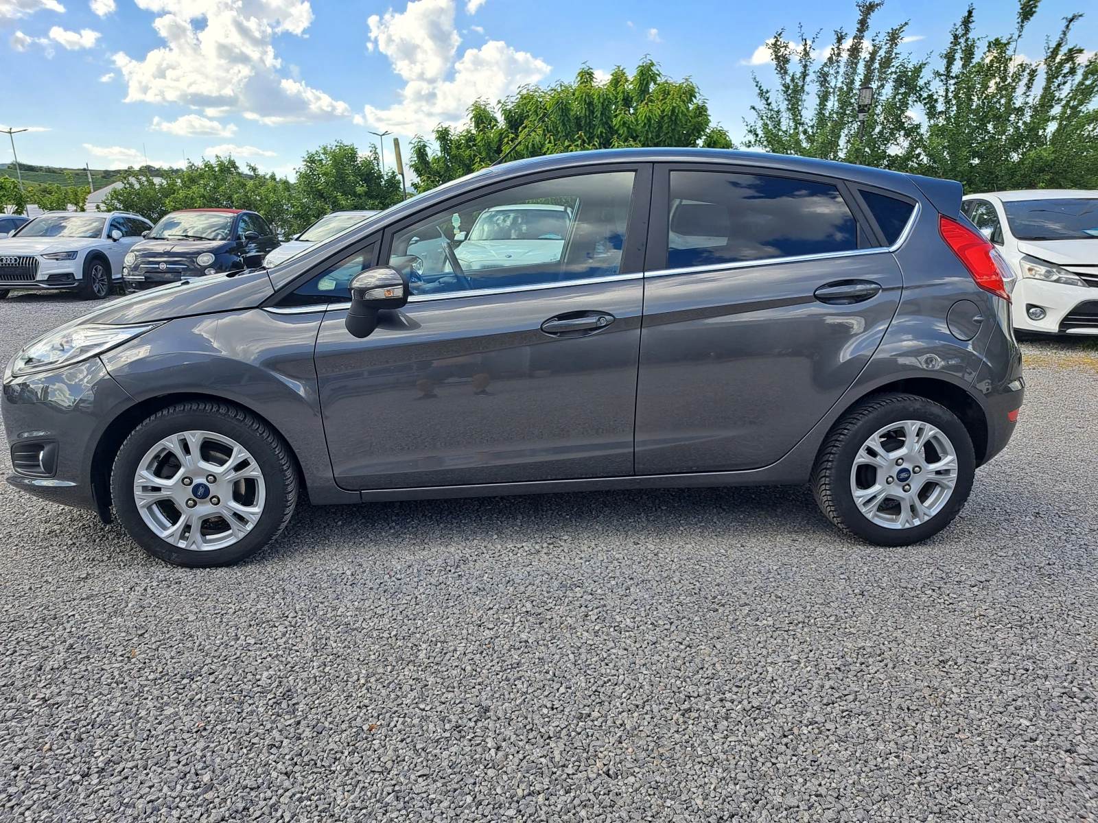 Ford Fiesta 1.4i GPL, снимка 4 - Автомобили и джипове - 54071468