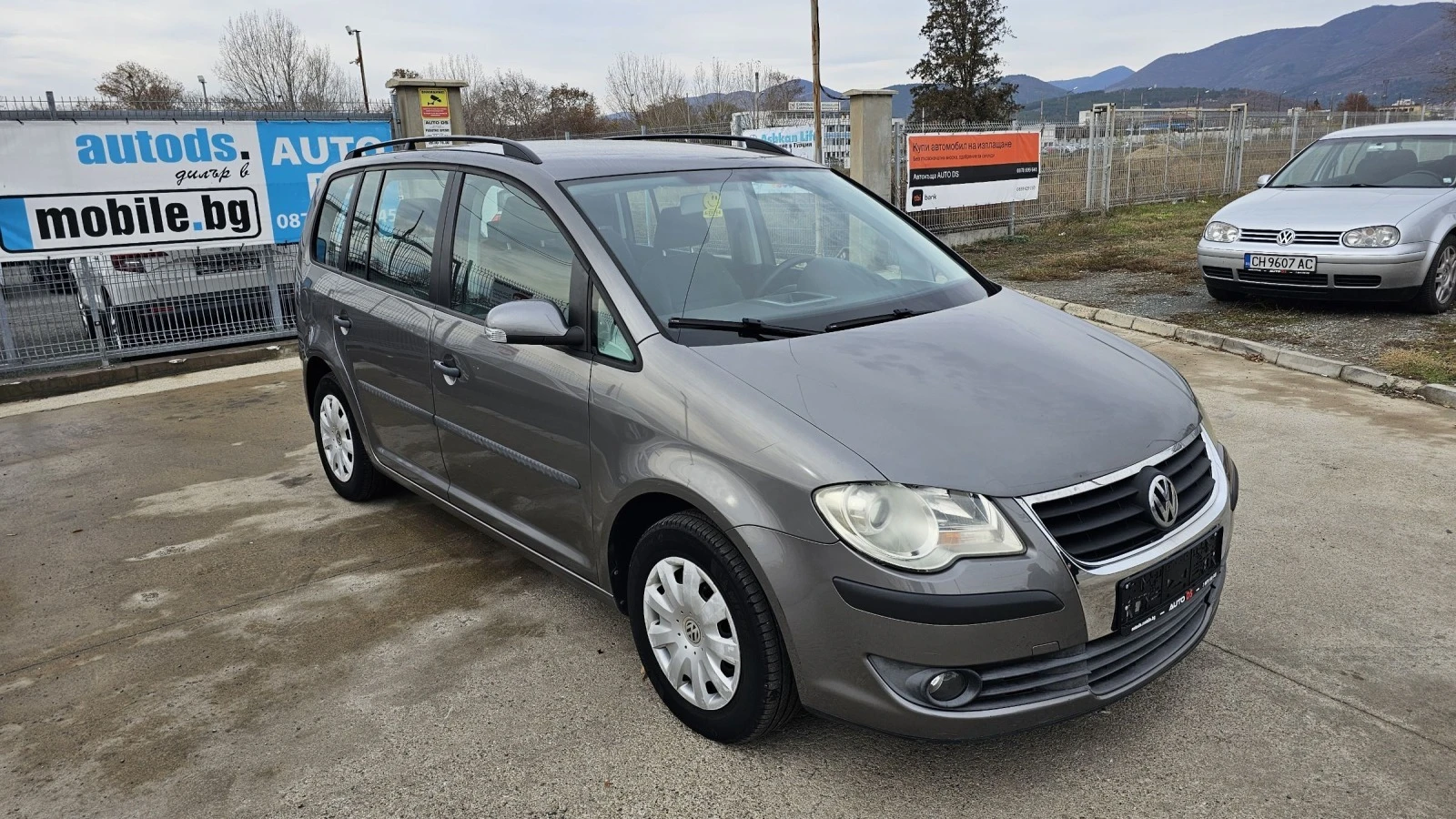 VW Touran 1.6i-Euro-4 - изображение 3