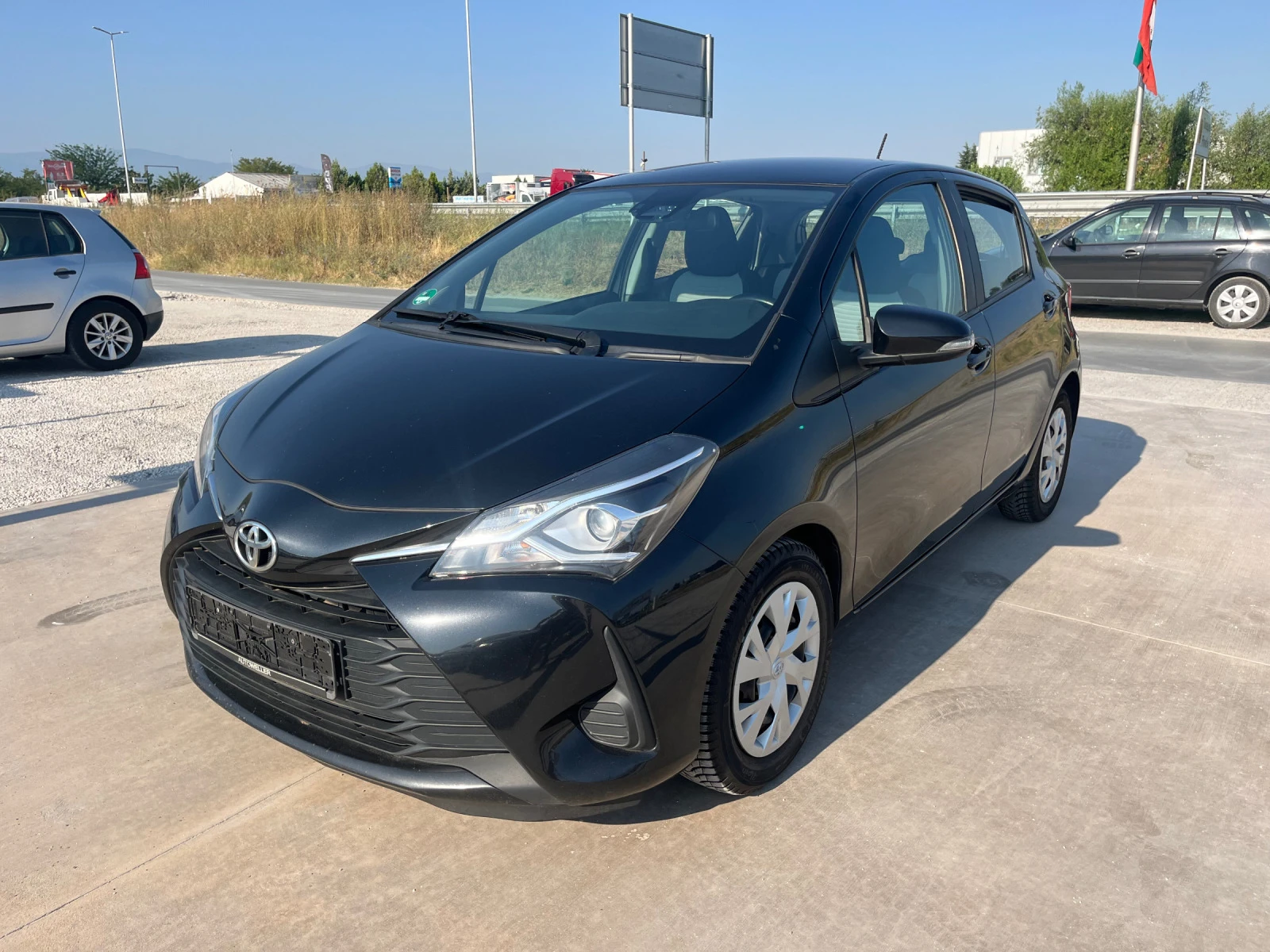 Toyota Yaris 1, 4D - [1] 