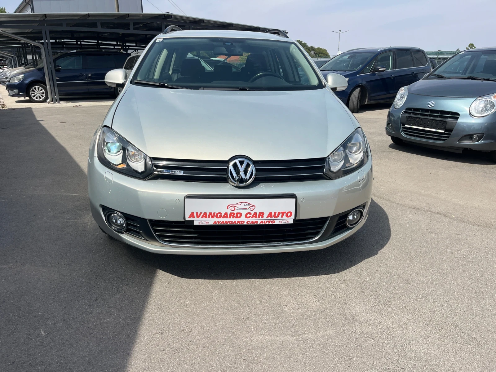 VW Golf 1.6TDI 105 к.с Автомат - изображение 2