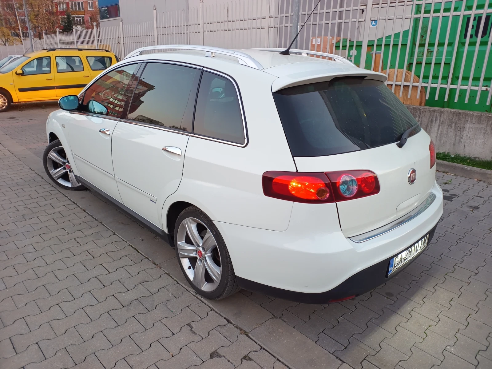 Fiat Croma 1.9 Multijet 150 - изображение 7