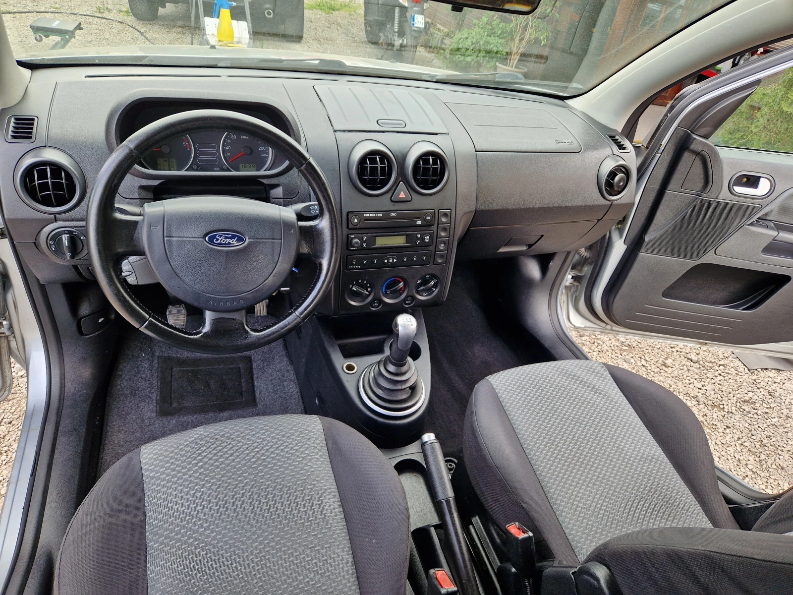 Ford Fusion 1.4tdci - изображение 8