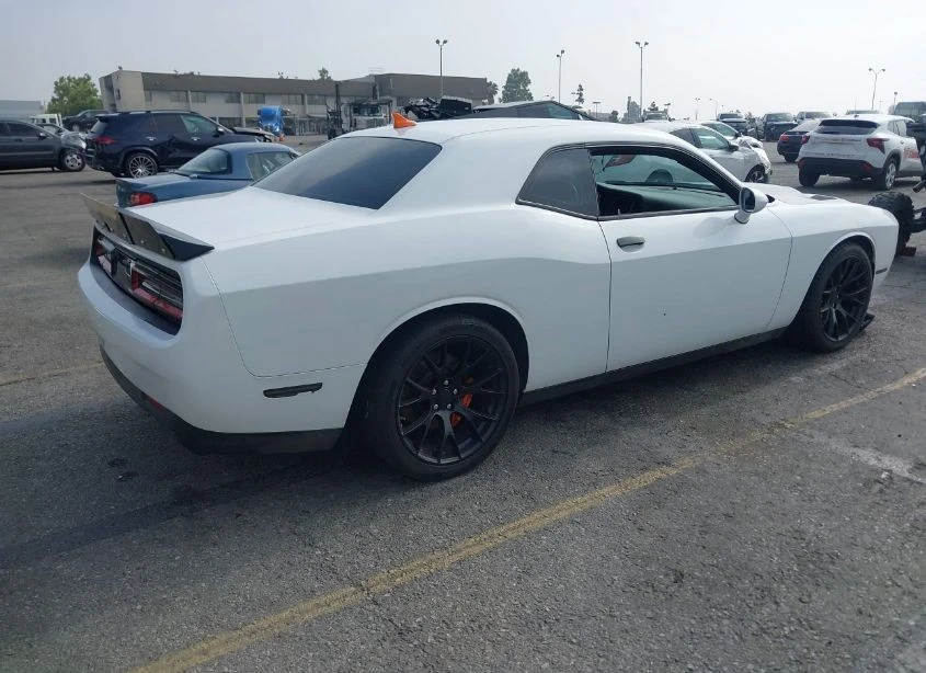 Dodge Challenger 2018 DODGE CHALLENGER SRT HELLCAT - изображение 8