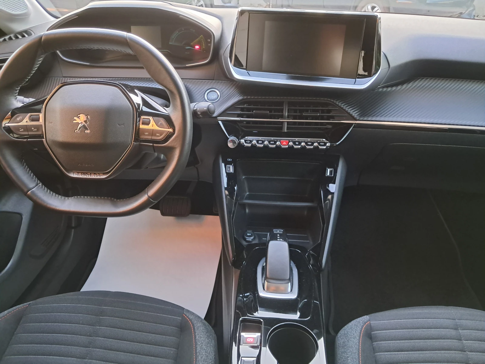Peugeot 208 E-ALLURE-VIRTUAL COCPIT-88000км.LED-NAVI - изображение 10