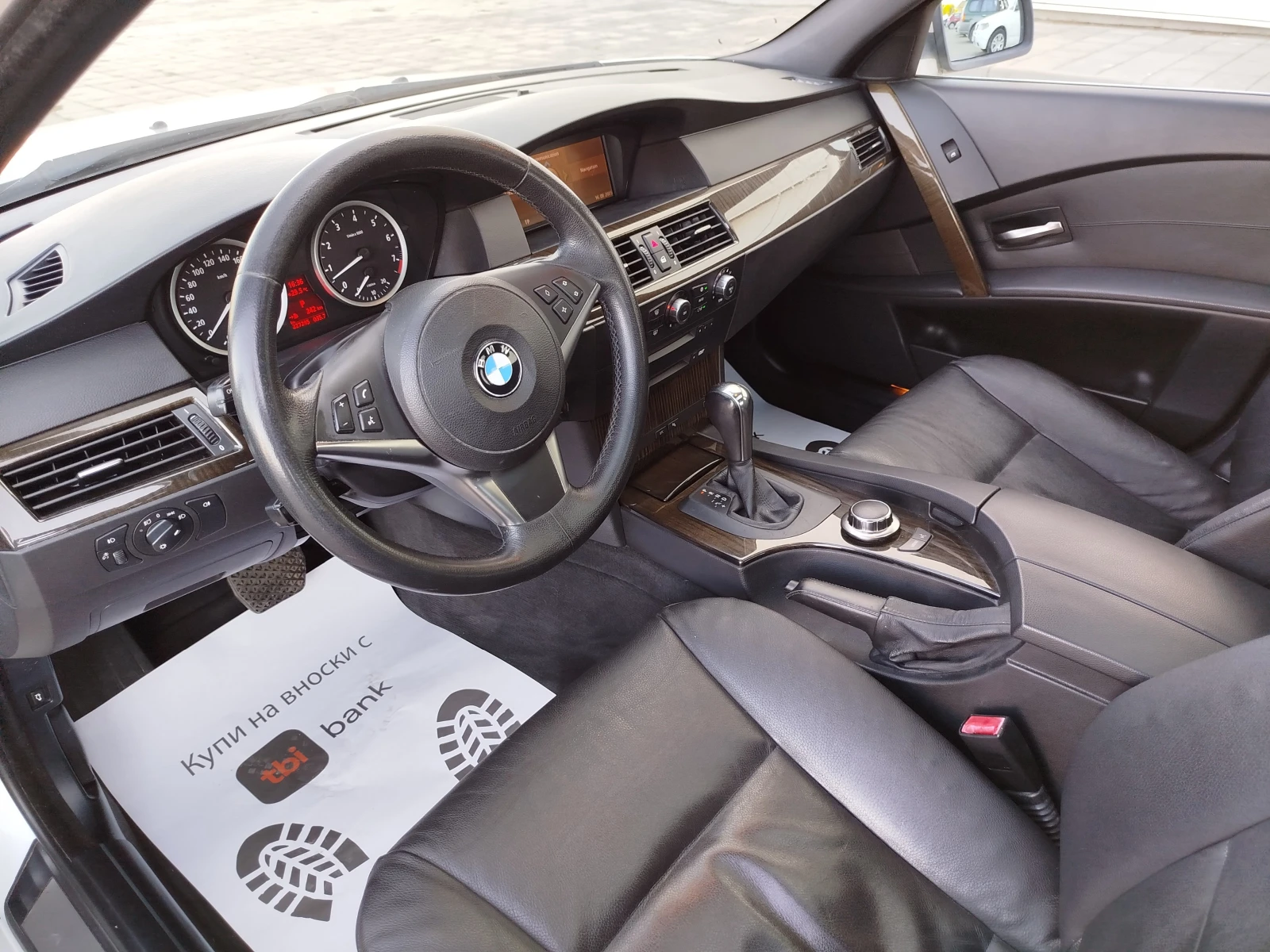 BMW 525 525xi-218кс.Automat - изображение 9
