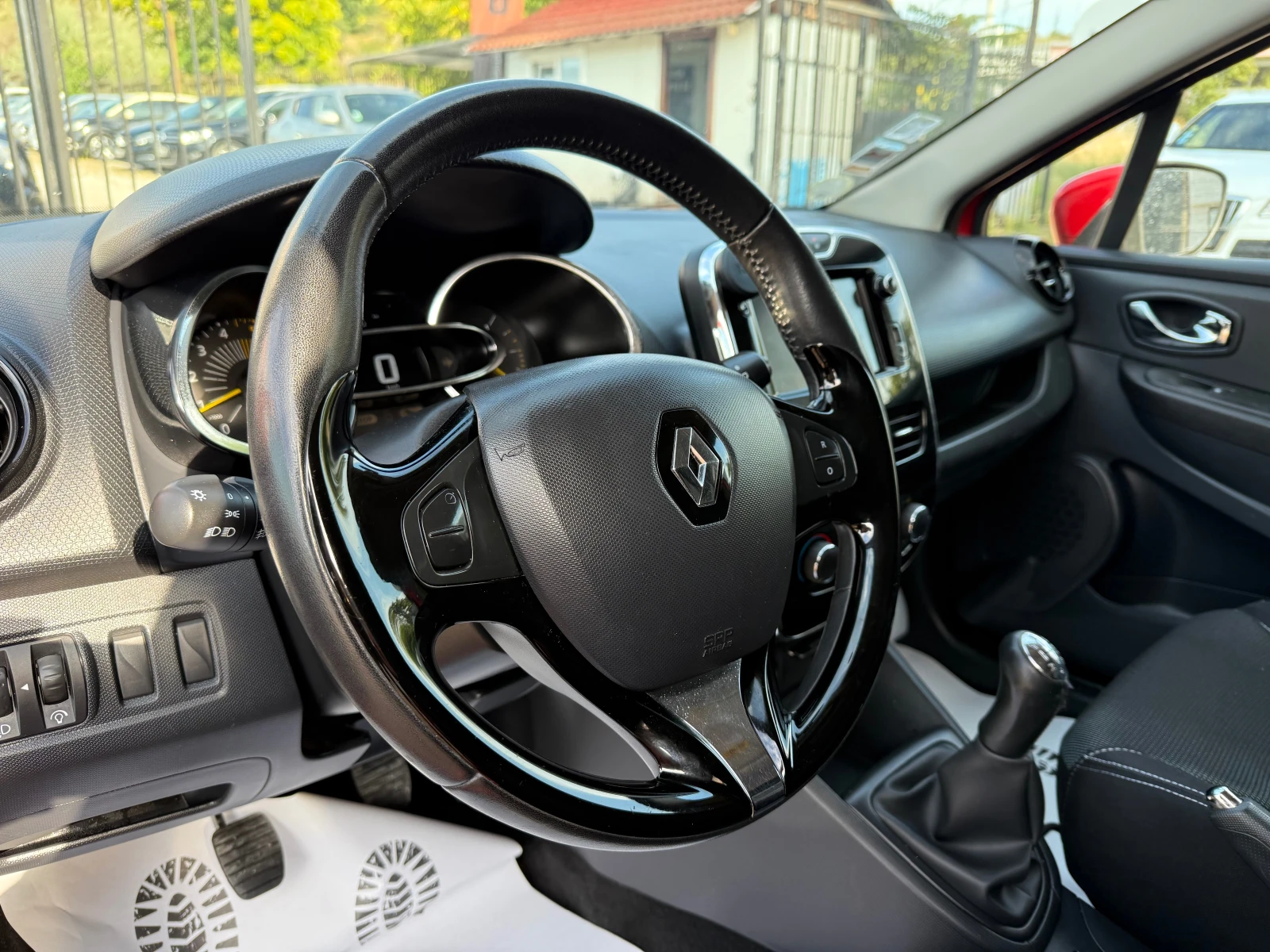 Renault Clio 1.5 dci NAVI - изображение 9