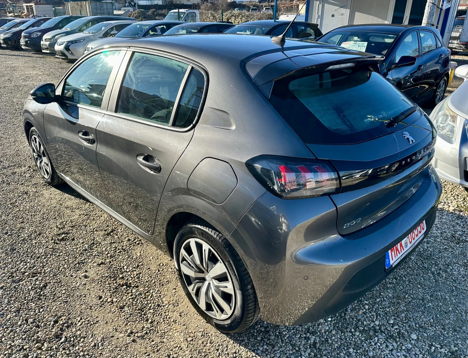 Peugeot 208 S-Sport line - изображение 4