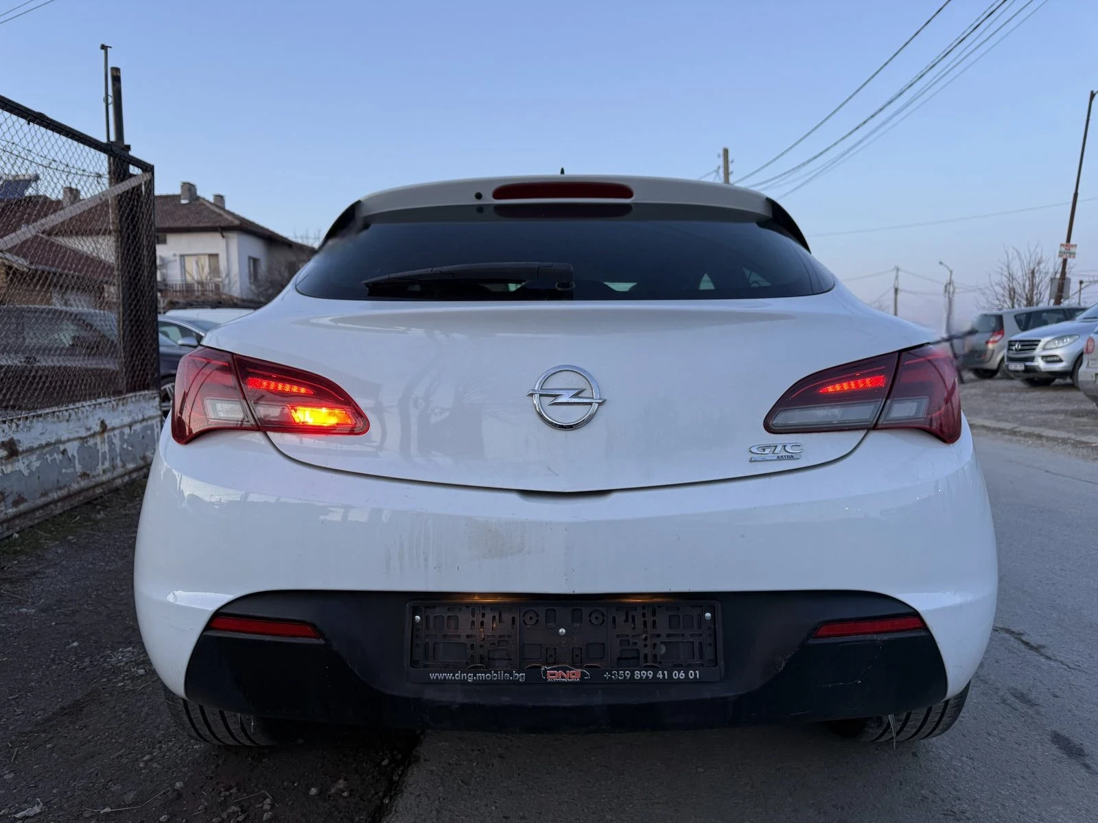 Opel Astra GTC/1, 700CDTI/EURO5B - изображение 5