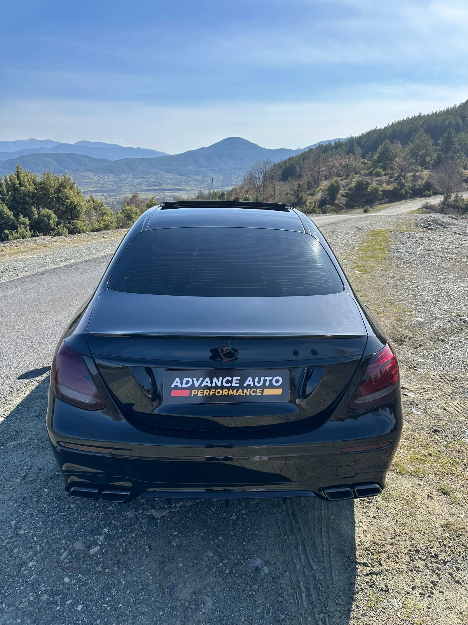 Mercedes-Benz E 350 AMG LINE, снимка 5 - Автомобили и джипове - 53800246