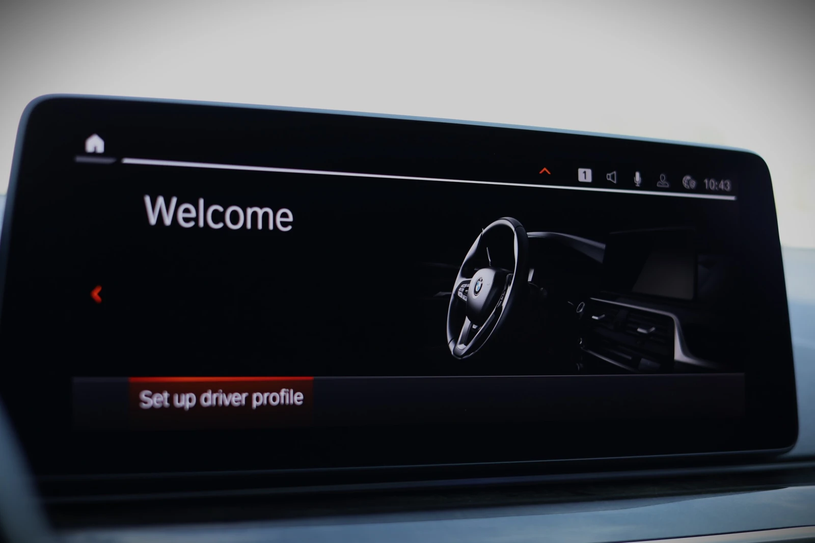 BMW 540 i Бензин/Електричество, снимка 15 - Автомобили и джипове - 54352891