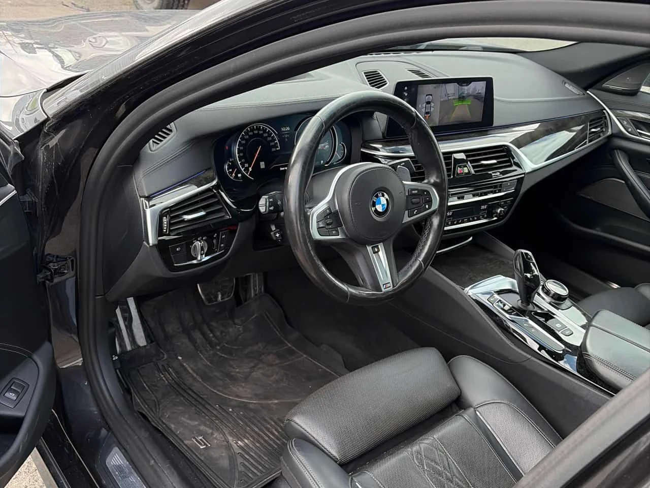BMW 530 ixDrive* �����* ���������* COMFORT SEATS* HUD* H/K | Mobile.bg � ����������� 5
