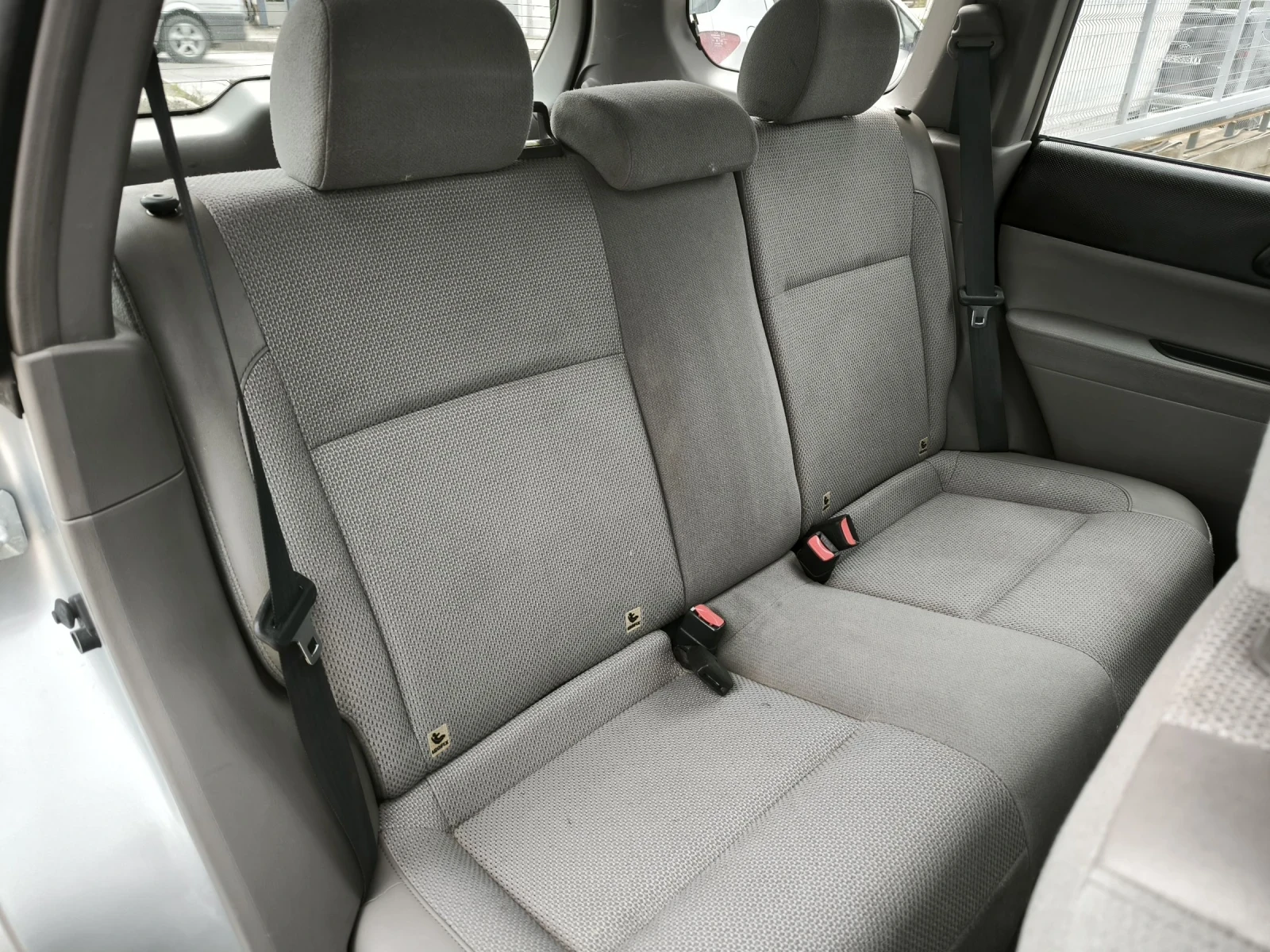 Subaru Forester 2.0i automatic , снимка 11 - Автомобили и джипове - 54605757
