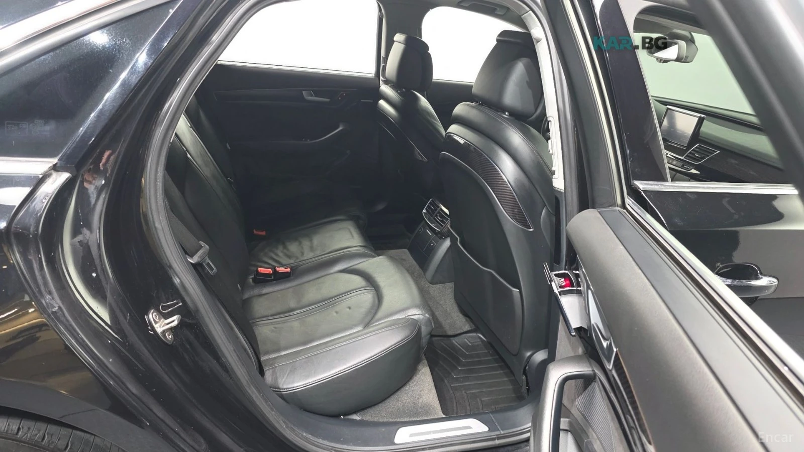 Audi A8 4.2 FSI* QUATRRO* PANO* КОЖА* ПОДГРЕВ* ОБДУХВ* НАВ, снимка 12 - Автомобили и джипове - 54896277