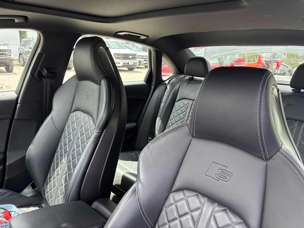 Audi S4 | Technik | DISTRONIC | 360 | B&O | CARFAX | , снимка 11 - Автомобили и джипове - 55070438