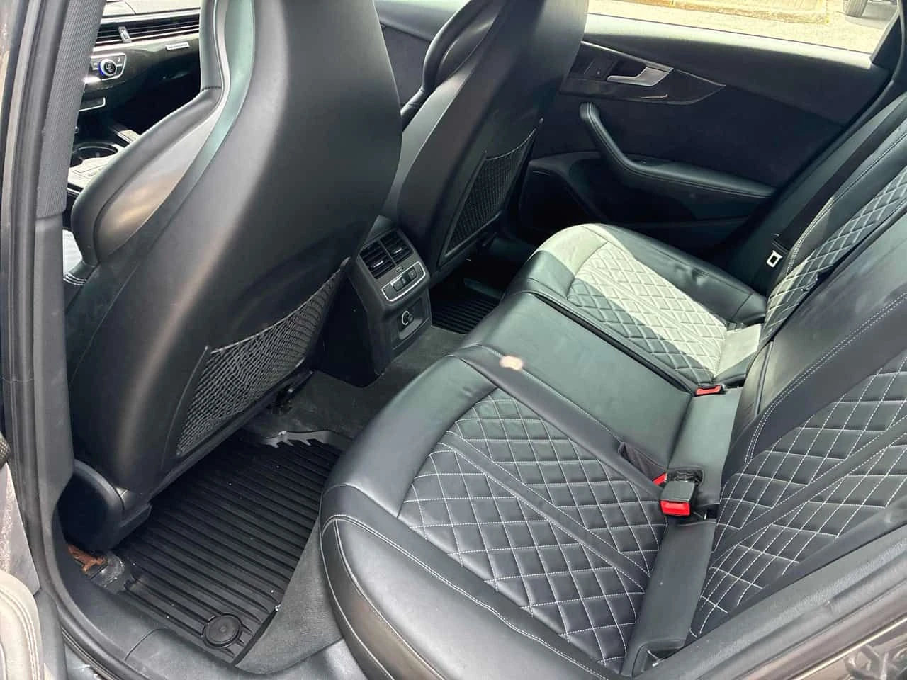 Audi S4 | Technik | DISTRONIC | 360 | B&O | CARFAX | , снимка 14 - Автомобили и джипове - 55070438