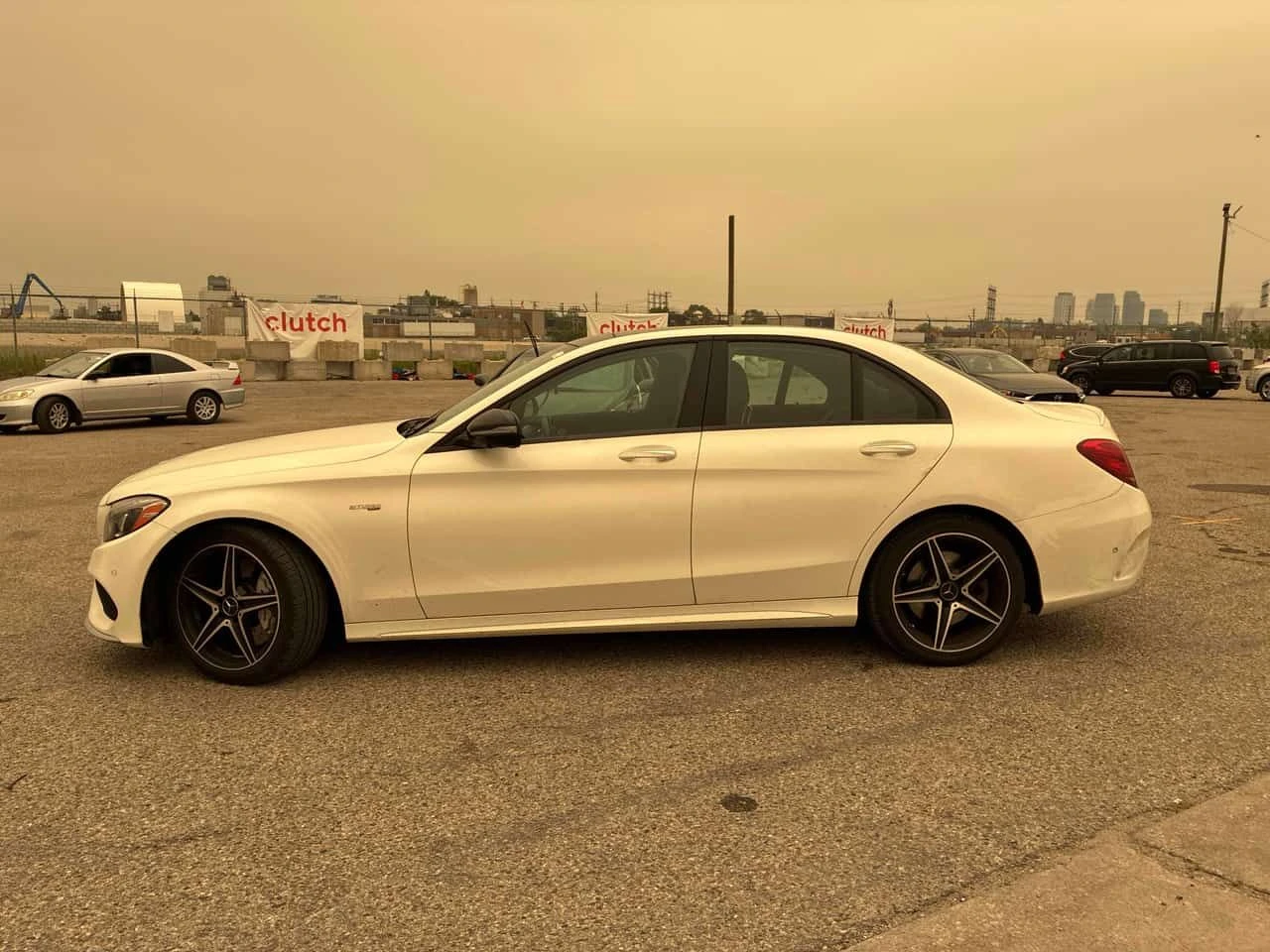 Mercedes-Benz C 43 AMG BURMESTER * CARFAX * ОПЦИЯ ЗА ФИНАНСИРАНЕ, снимка 2 - Автомобили и джипове - 55305914