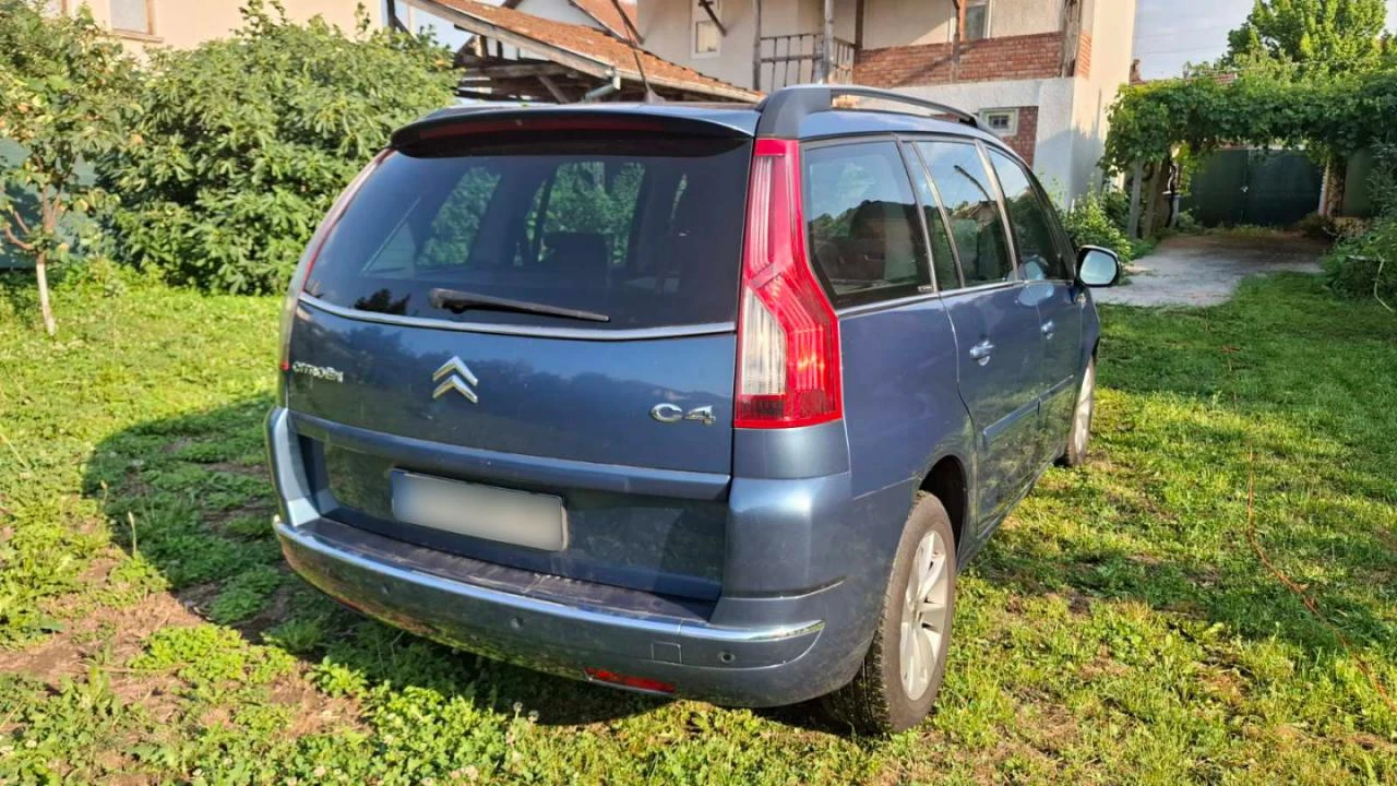 Citroen Grand C4 Picasso, снимка 3 - Автомобили и джипове - 55344634