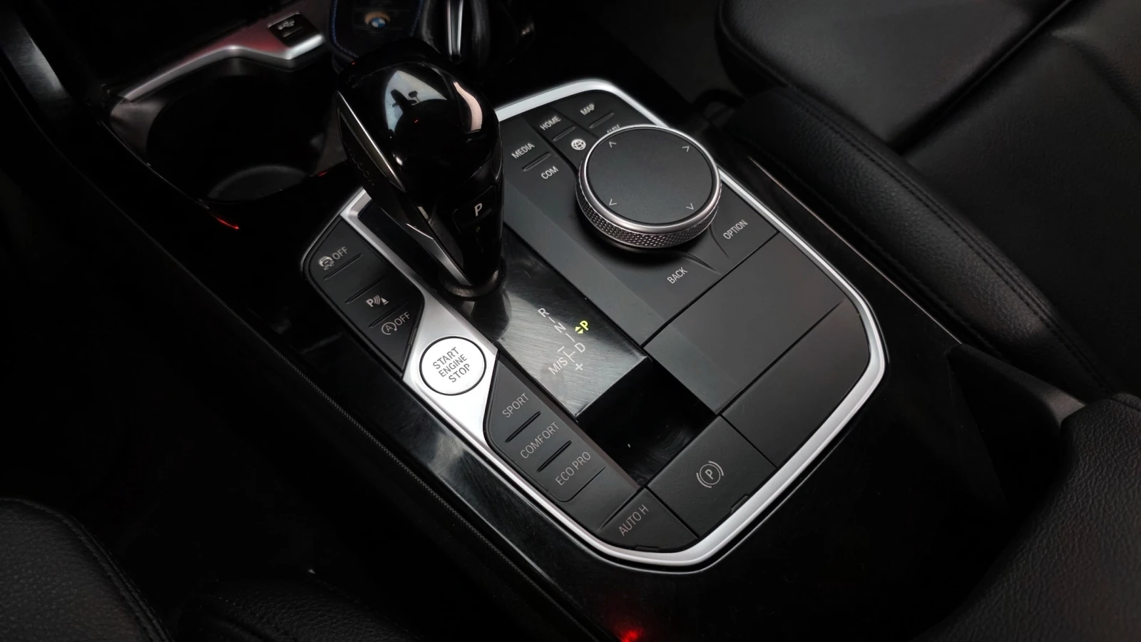 BMW 220 Gran Coupe Advantage (F44), снимка 12 - Автомобили и джипове - 55460383