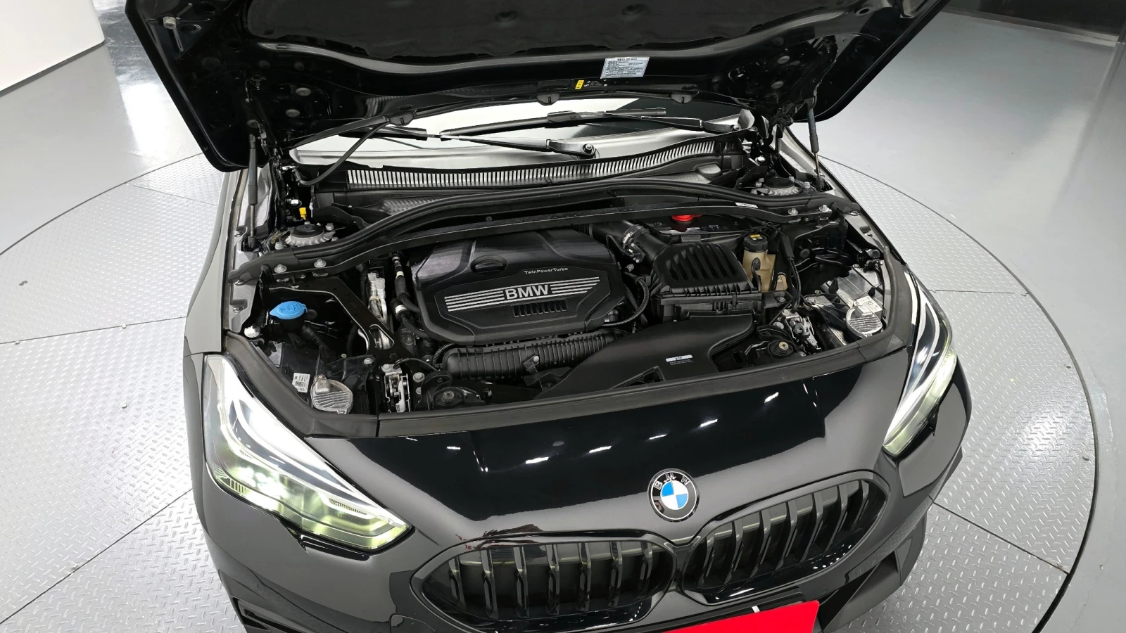 BMW 220 Gran Coupe Advantage (F44), снимка 17 - Автомобили и джипове - 55460383