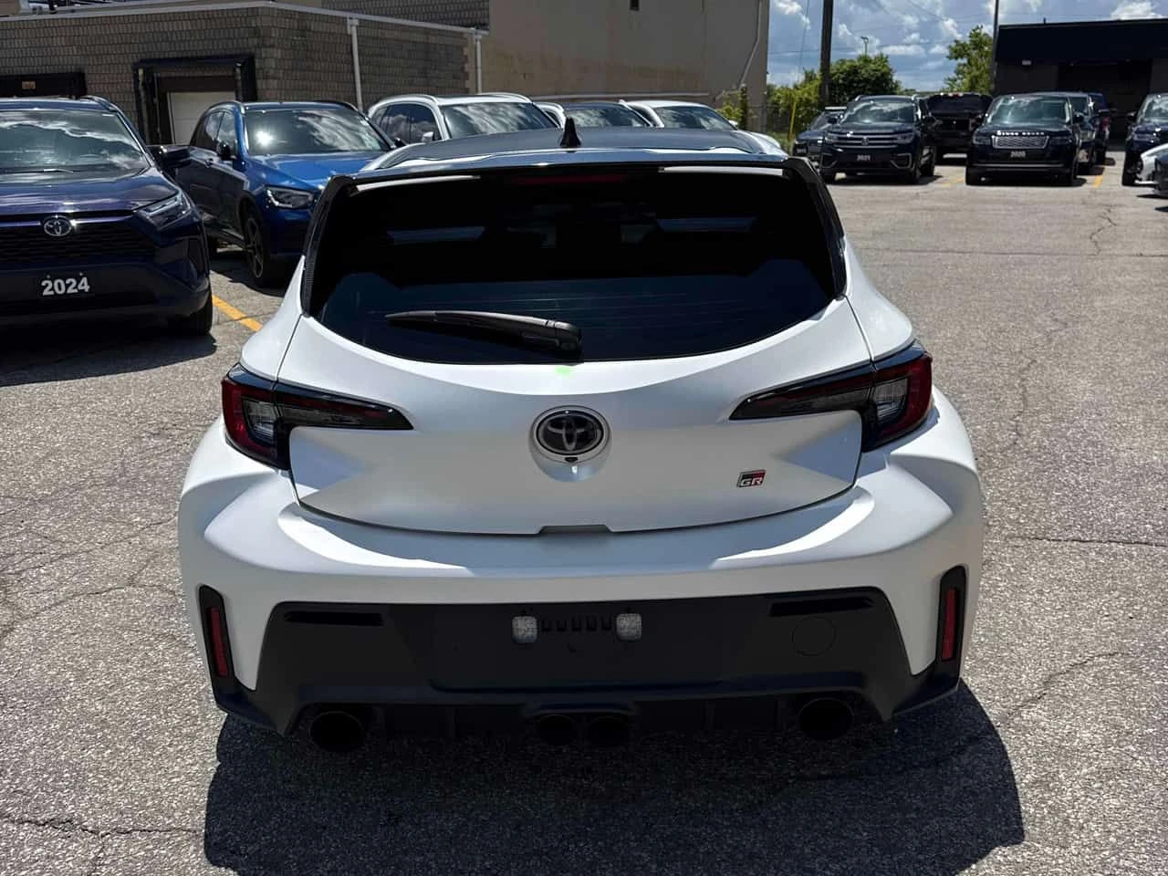 Toyota Corolla * AWD * АВТОКРЕДИТ БЕЗ ПЪРВОНАЧАЛНА ВНОСКА* , снимка 4 - Автомобили и джипове - 55500732