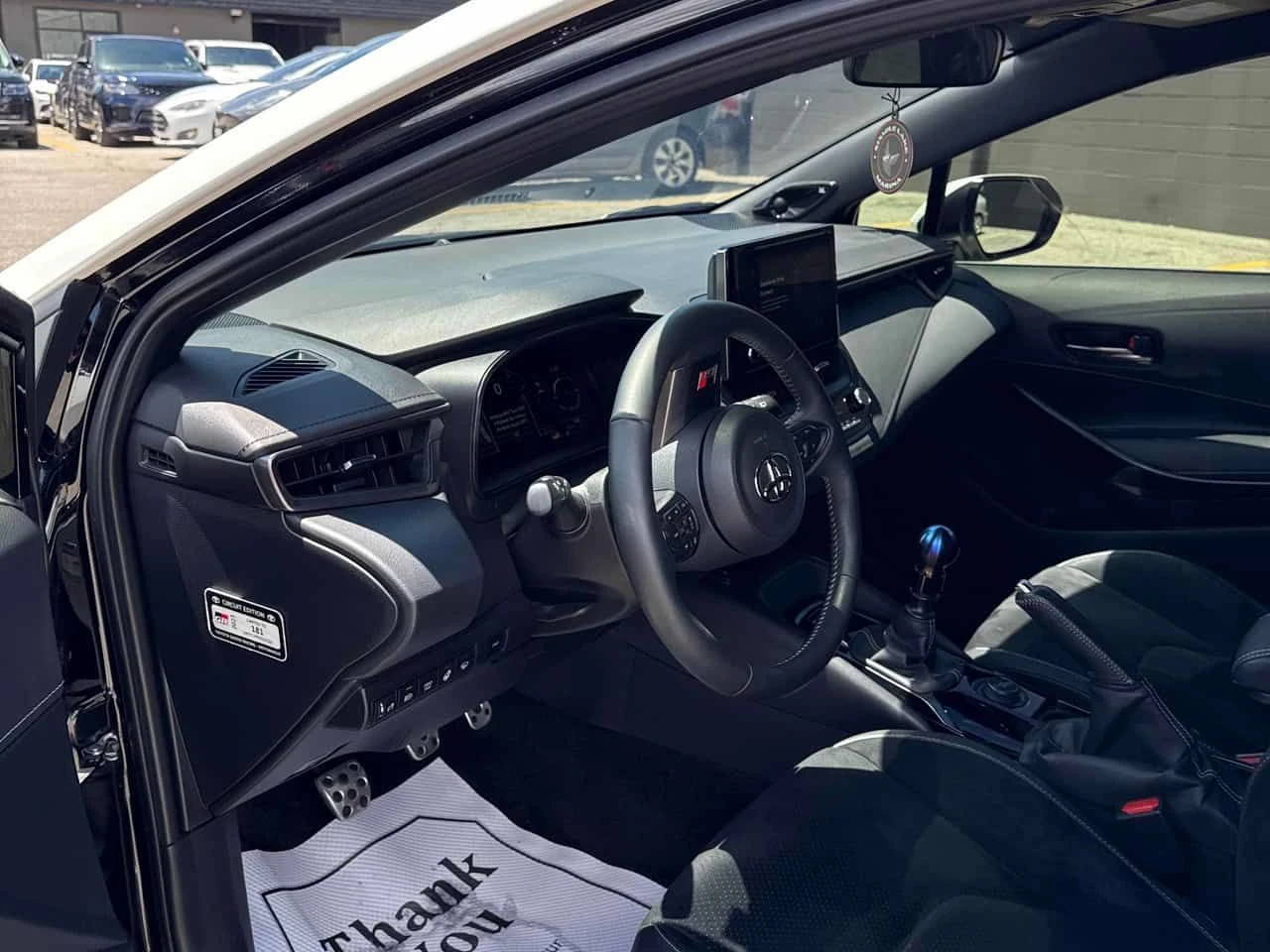 Toyota Corolla * AWD * АВТОКРЕДИТ БЕЗ ПЪРВОНАЧАЛНА ВНОСКА* , снимка 5 - Автомобили и джипове - 55500732