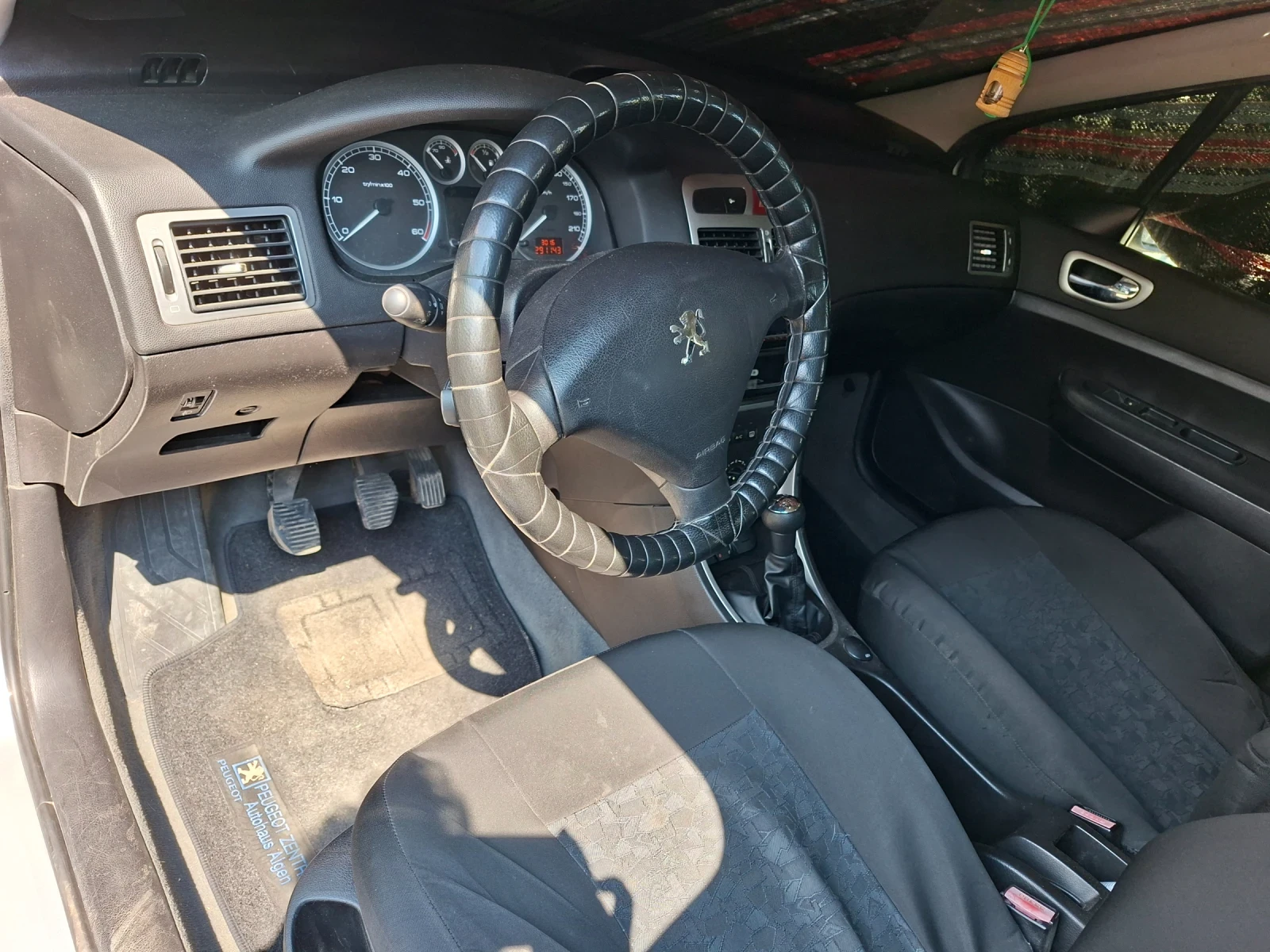 Peugeot 307, снимка 8 - Автомобили и джипове - 55627320